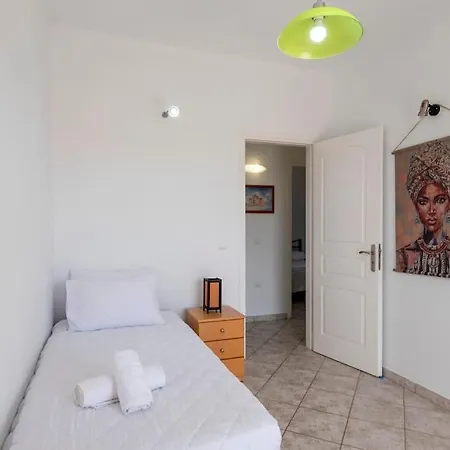 Angel Serenity Páros